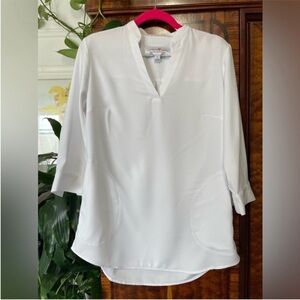 Elizabeth & Clarke White Pullover Shirt Blouse Sz 0 fits 0-4 travel‎ office